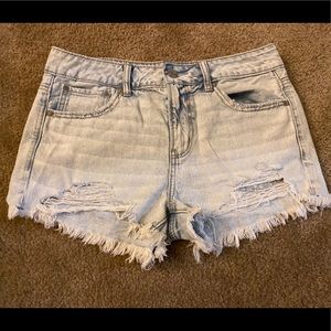 American Eagle Tomgirl Shorts